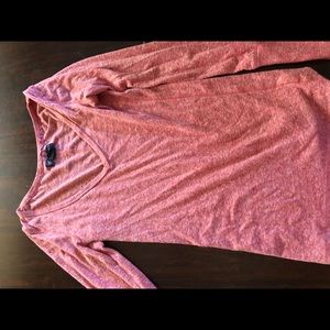 American eagle longe sleeve vneck